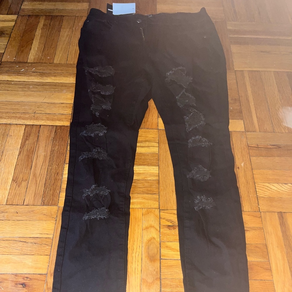 Fashion Nova Ripped Jeans